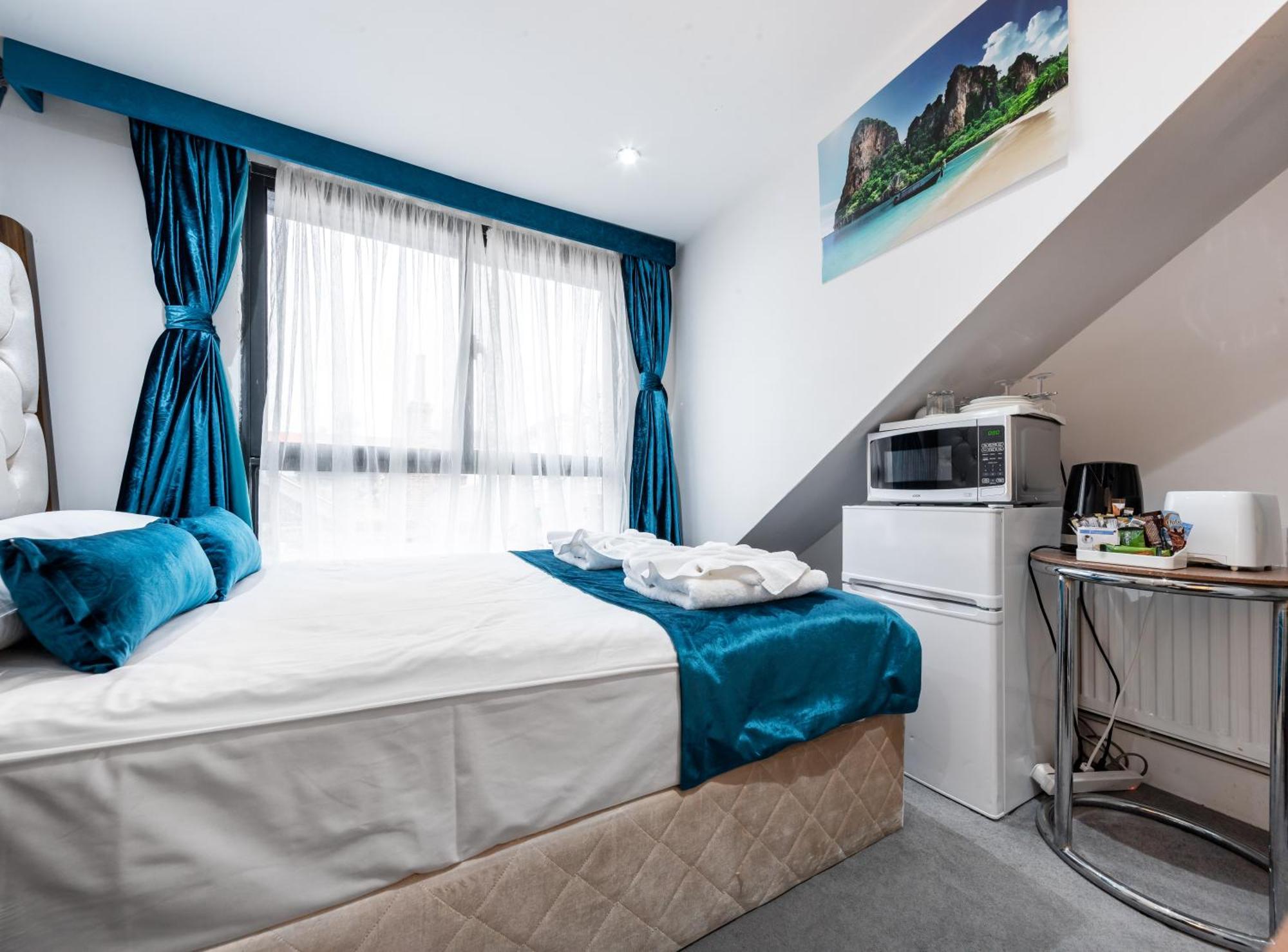 Standard Double Room,1589390628:JPEG